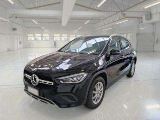MERCEDES- BENZ GLA CROSSOVER GLA 200 D AUTOMATIC BUSINESS EXTRA